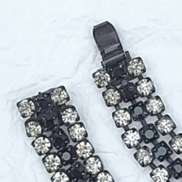 BLACK ENAMEL 3-STRAND RHINESTONE BRACELET - SHORTER LENGTH - Picture 4 of 6